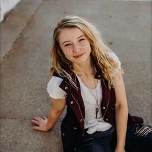 Meet your Posher, Shelby